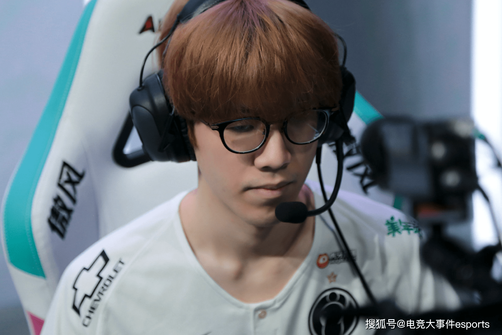 杰伦