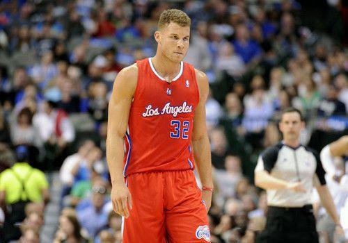 要求选手在 要求选手在