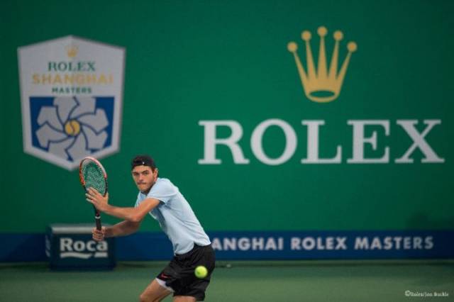 综合来看 综合来看