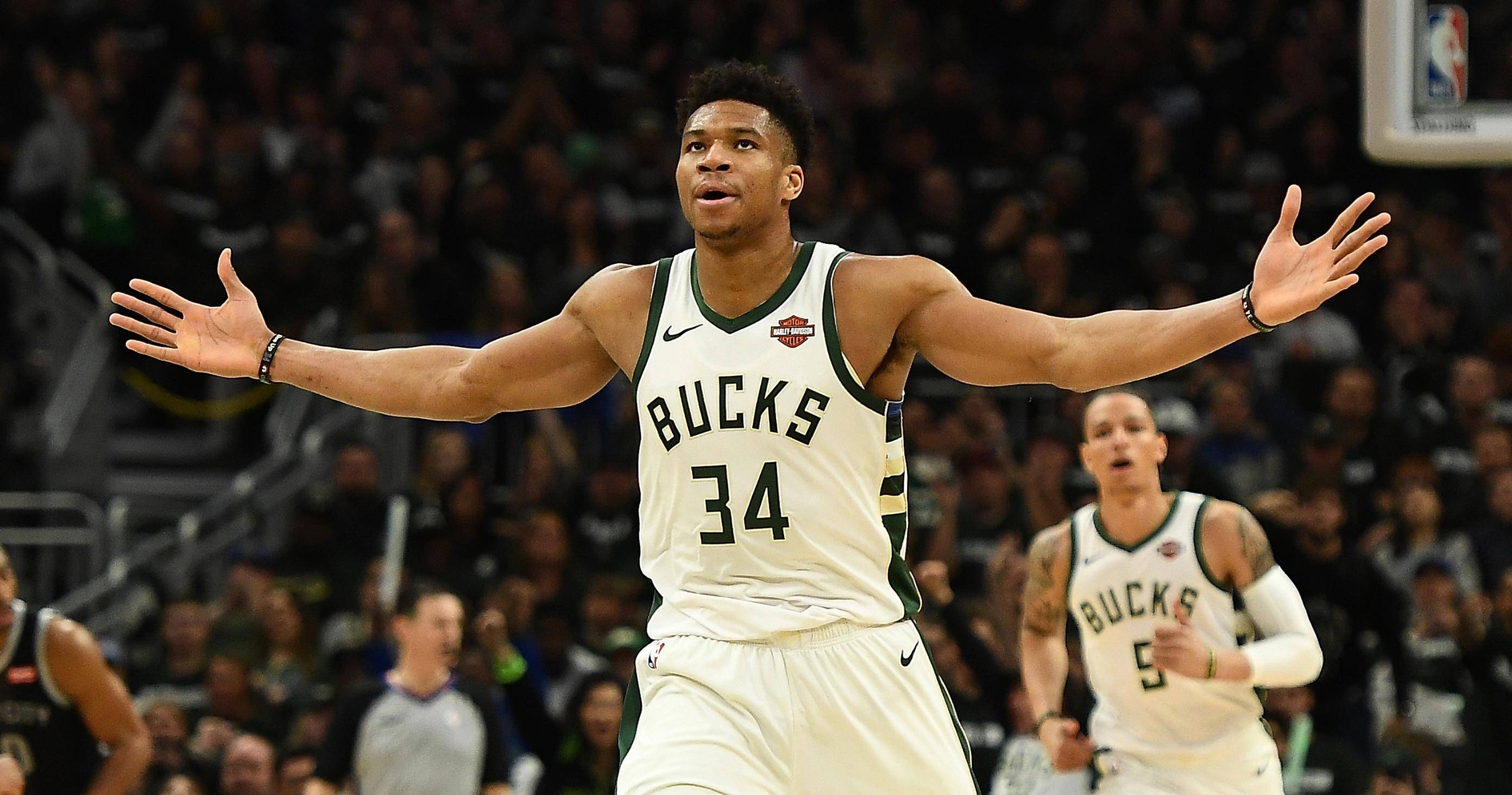 在犯规与放 在犯规与放